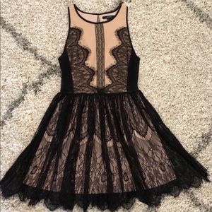 Black & Peach Lace Dress size small